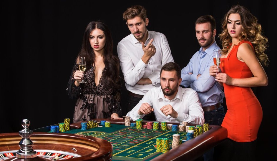 Скачайте Dragon Spin Mega Ultra на телефон и погрузитесь в азартный мир! Скачайте Dragon Spin Mega Ultra на телефон и погрузитесь в азартный мир!